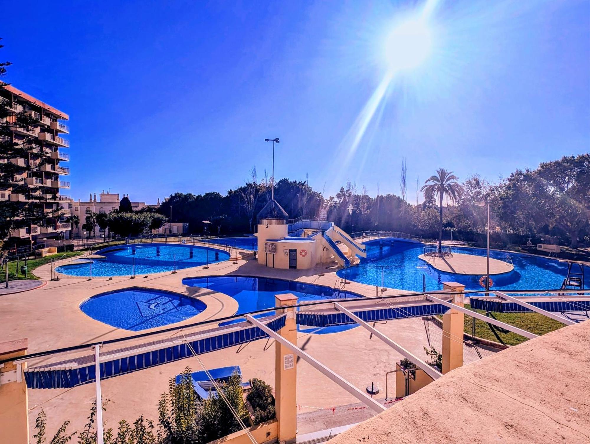 Estudio 19 Minerva Apartamentos-Piscina365-Playa-Wifi 베날마데나코스타 객실 사진